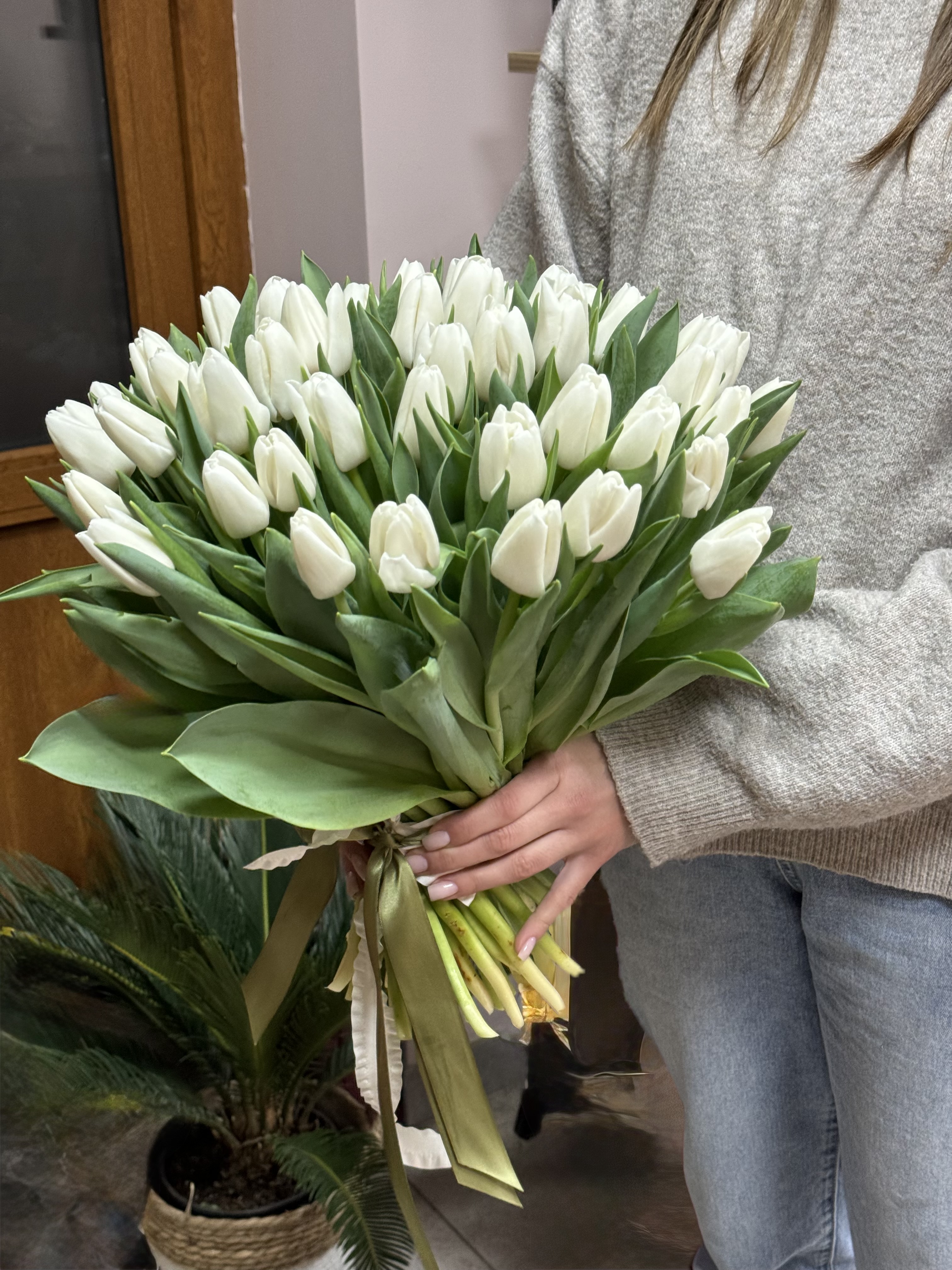 Букет 51 тюльпан 