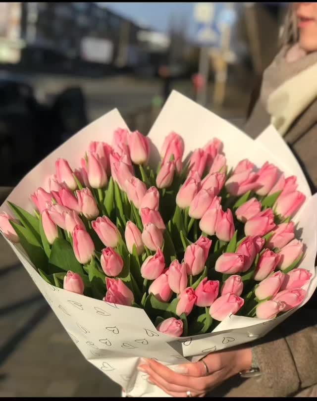 З першим днем весни! Зичемо