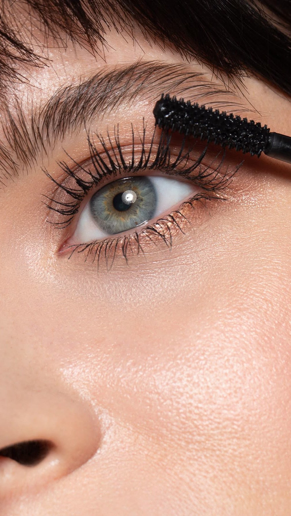 Туш для вій з тафтовим завитком