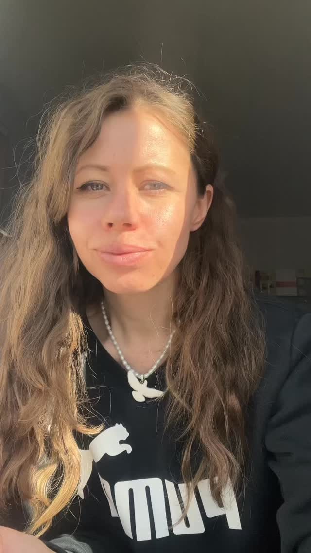 Чому SPF потрібно змивати гідрофільним