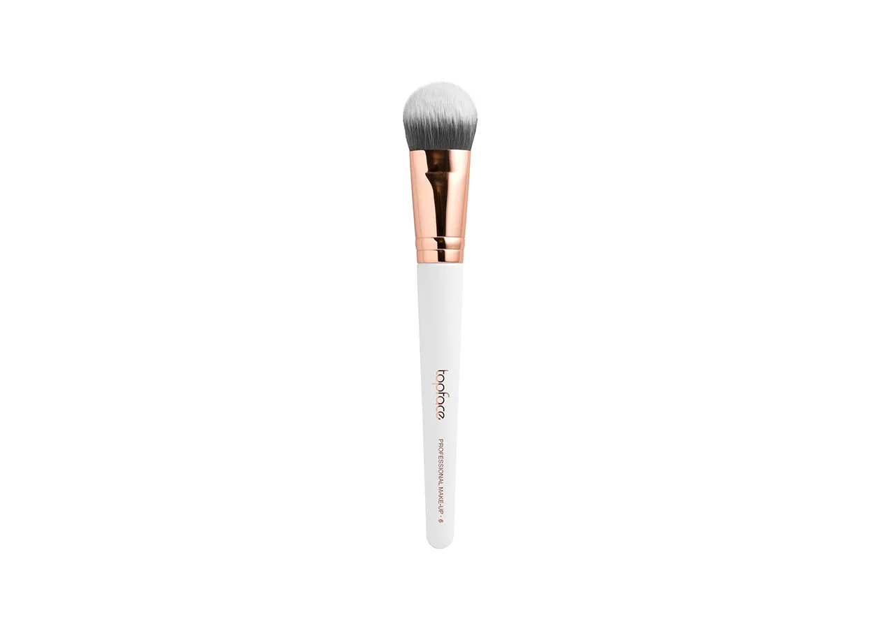 Пензлик для тональних засобів Topface Angled Foundation Brush
