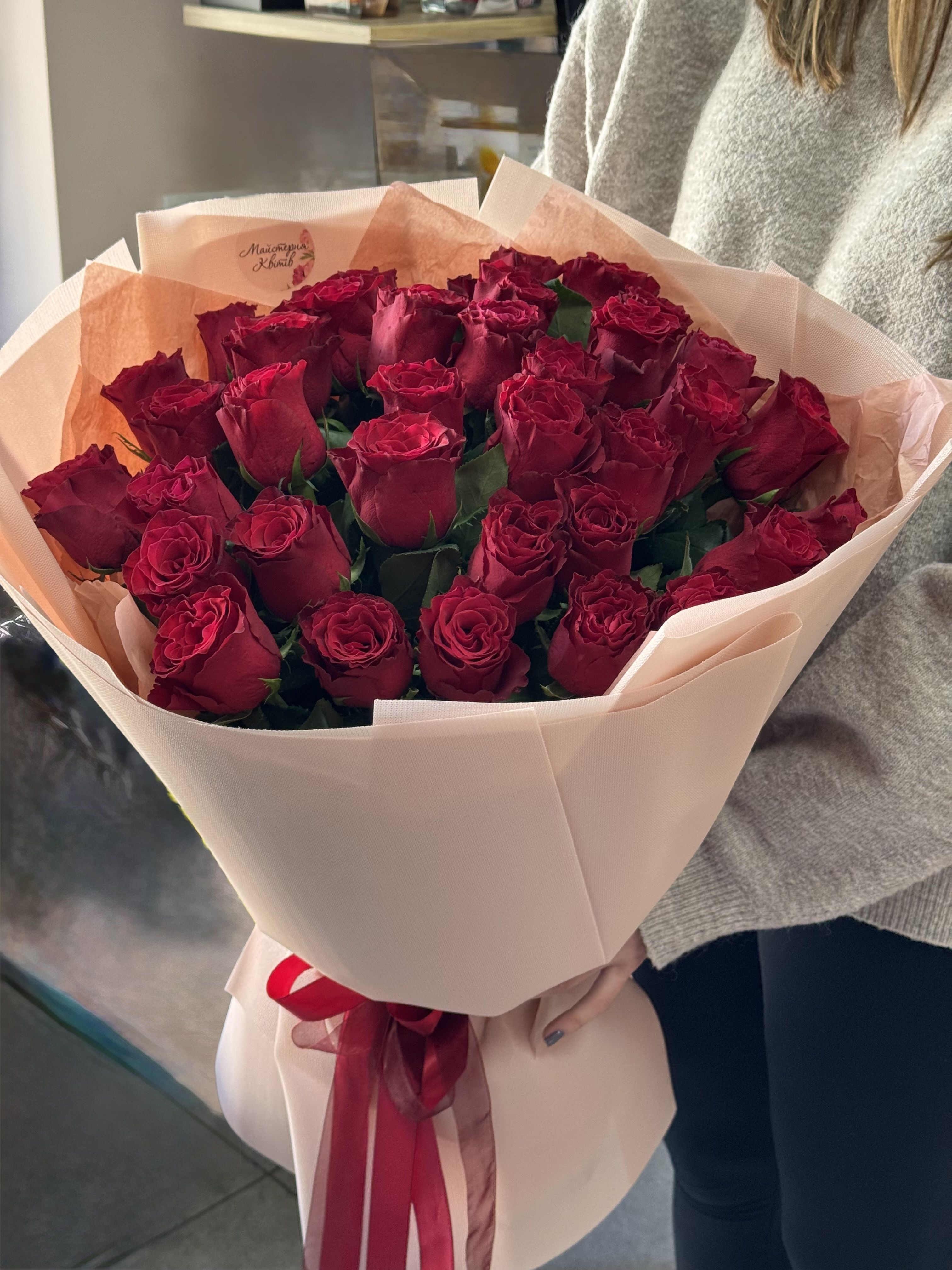 Букет з 35 троянд 